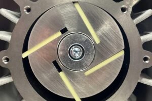 Carbon vs. Fiber Vane Vacuum Pump