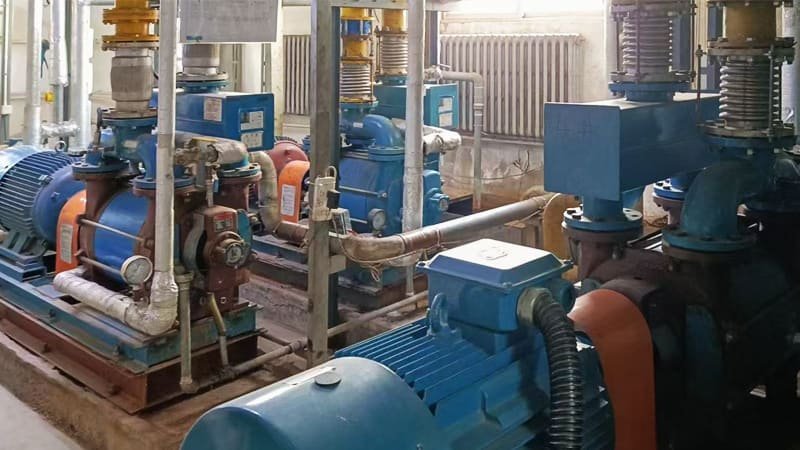 Various industrial settings where liquid ring vacuum pumps are used